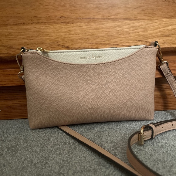 Handbag - Picture 1 of 4